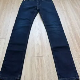Джинси Levi's