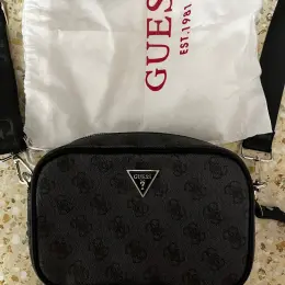 Сумка Guess