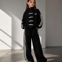 Стильний костюм Adidas бомбер і штани палаццо