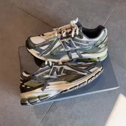 New Balance 1906A Olive Juice