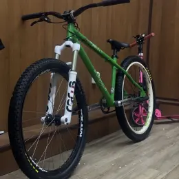 Dirt Hardtail Spank Smoke