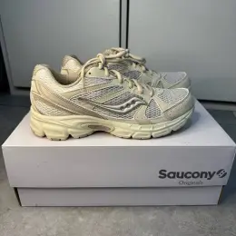 Жіночі кросівки Saucony Ride Millennium