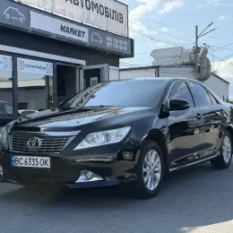 Toyota Camry VII покоління/XV50 2013 2.5 л. Газ/Бензин Чорний