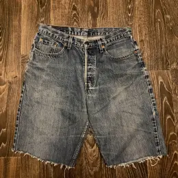 Шорти Levi’s 628 Розмір 32