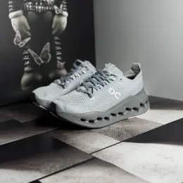 On Cloudsurfer Max Grey кроссовки