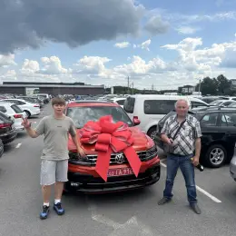 Volkswagen Tiguan 2018 2.0 л Бензин Повний привід Помаранчевий