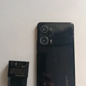 Xiaomi Poco F5 12/256GB Чорний + Зарядка Samsung 25W