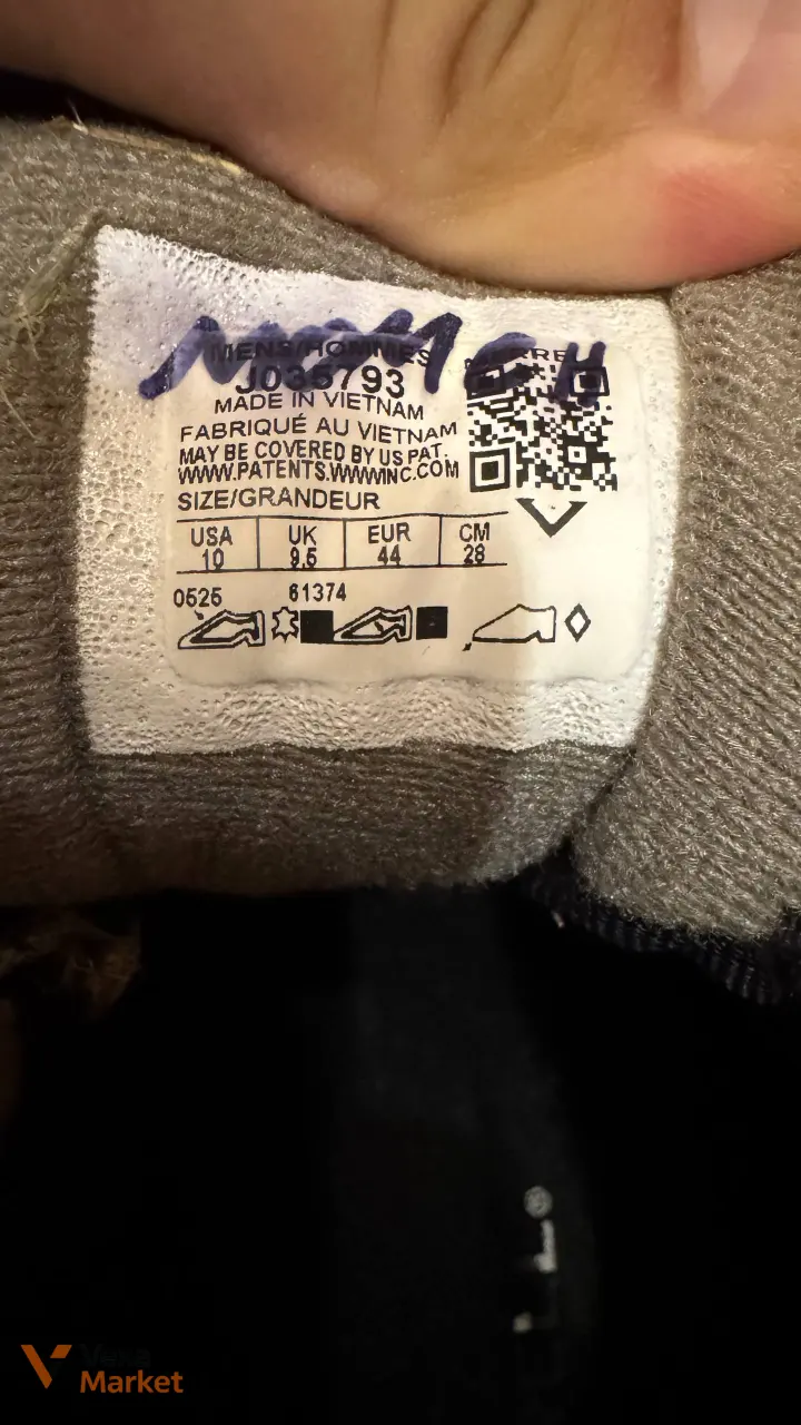 Трекінгові черевики Merrell Moab 3 Gore-Tex середньої висоти 44 розміру — фото 4