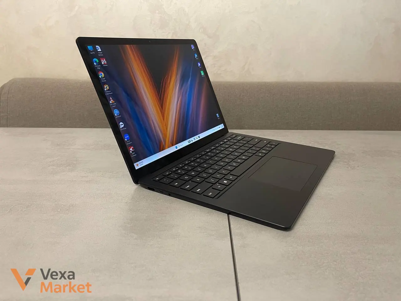 【美品】Surface Laptop (i5-7200U,4GB,128GB) Microsoft Surface Laptop 5 13.5