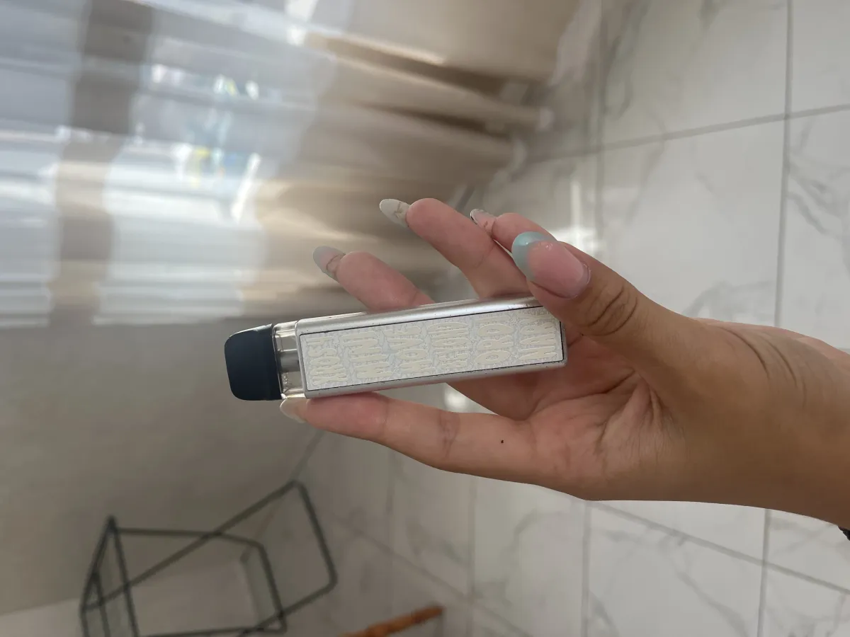 Vaporesso XROS 4 Mini Под-система, заміна картриджа