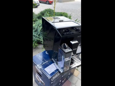 Автоматична кавомашина DeLonghi Eletta Cappuccino Top
