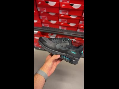 Nike Air Max 90 Drift