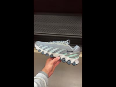 Nike Air Max DN8