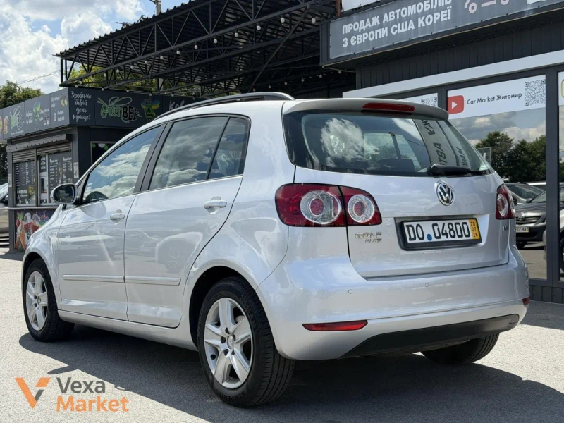 Volkswagen Golf Plus 2009 1.6 л Бензин Сірий — фото 4