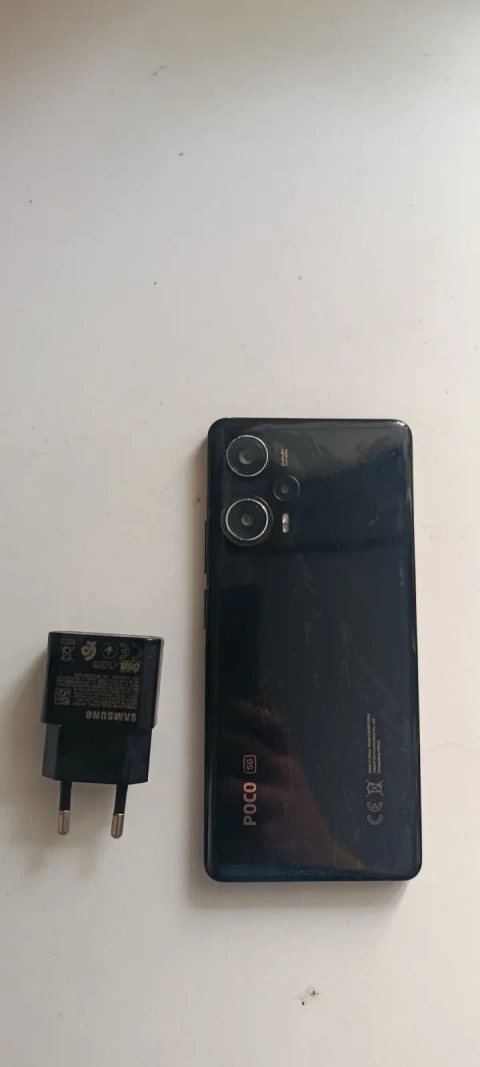 Xiaomi Poco F5 12/256GB Чорний + Зарядка Samsung 25W