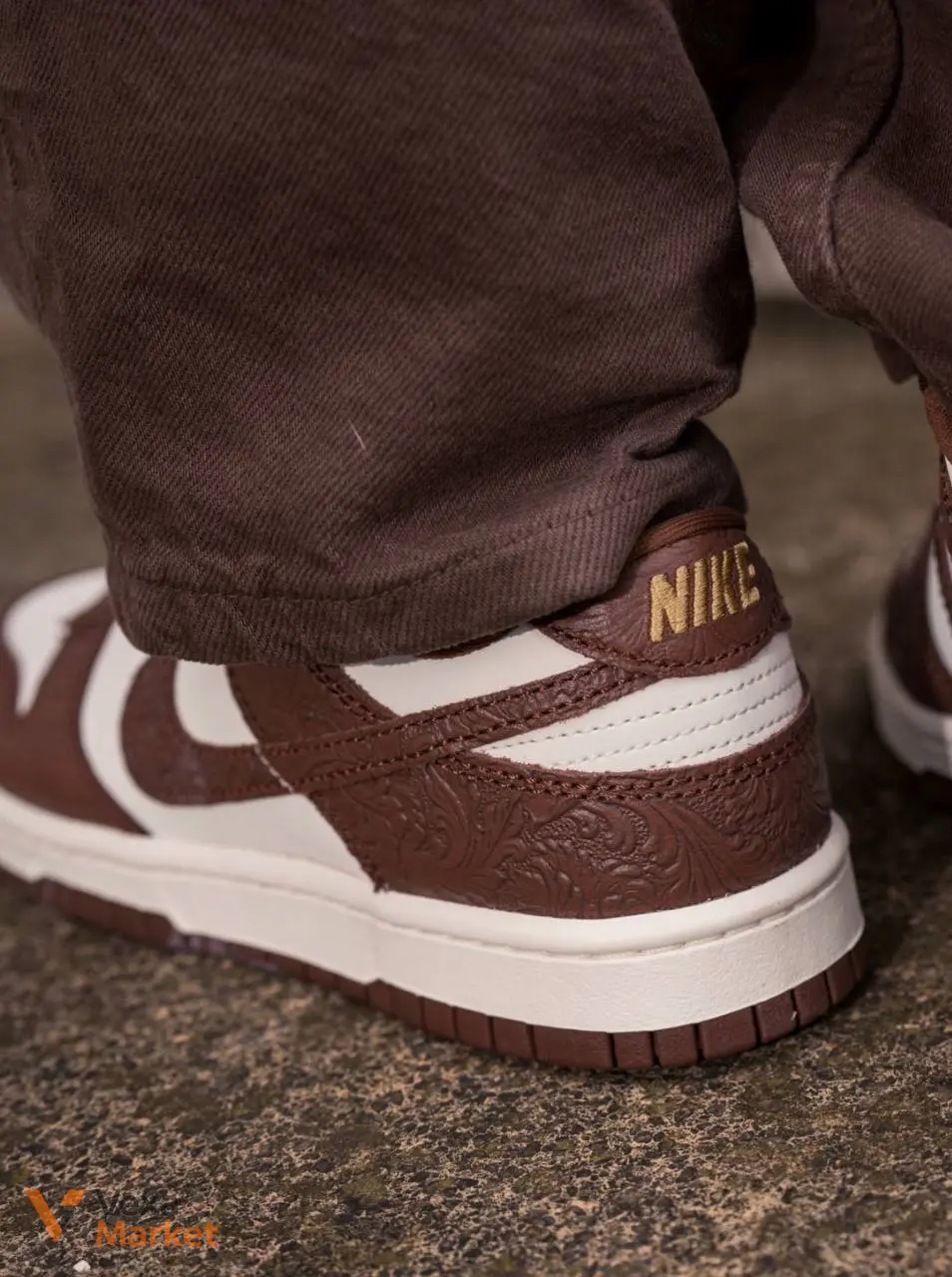 Жіночі кросівки Nike Dunk Low SE — фото 4