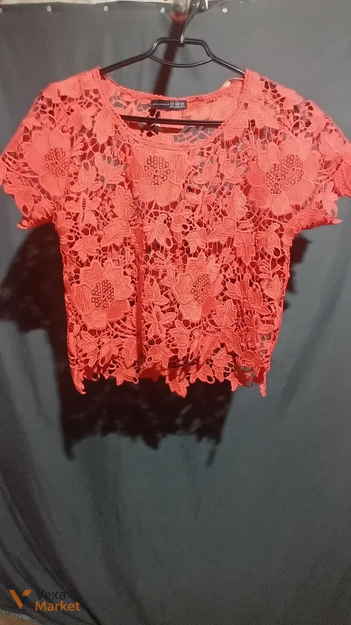 Жіночий одяг: топи, блузи, комбінезони та шорти (ZARA, Bershka, OYSHO)