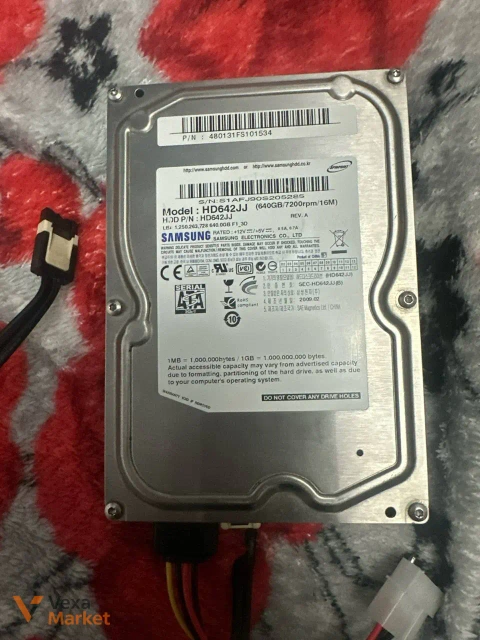 ΠΠΎΡΡΡΠΊΠΈΠΉ Π΄ΠΈΡΠΊ Samsung SATA II 640GB 7200rpm 16MB