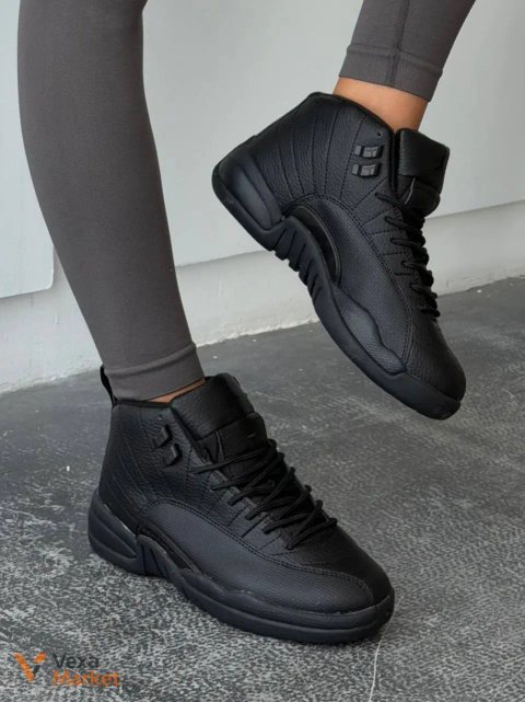 Air Jordan 12 Retro Black шкіра