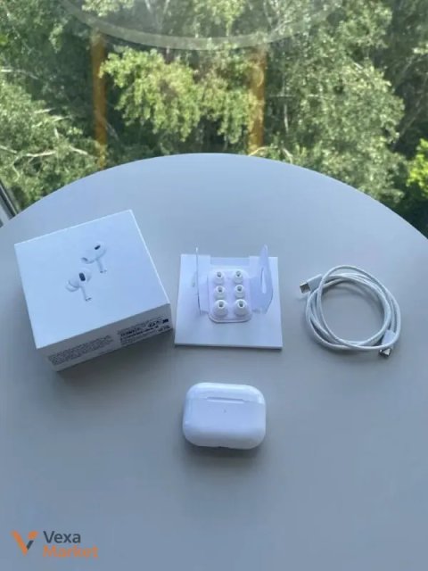 Бездротові навушники AirPods Pro 2 Premium з активним шумозаглушенням