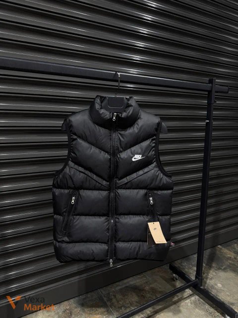 Безрукавка Nike Storm Fit