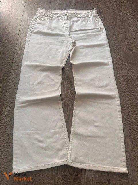 Білі джинси Bootcut