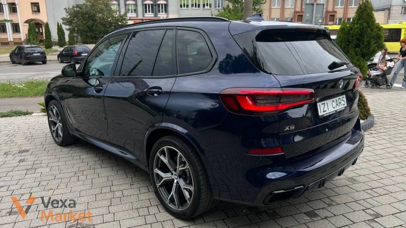BMW X5 M50i XDrive 2022 — фото 2