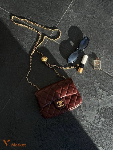Chanel Classic Mini сумка з гладкої шкіри