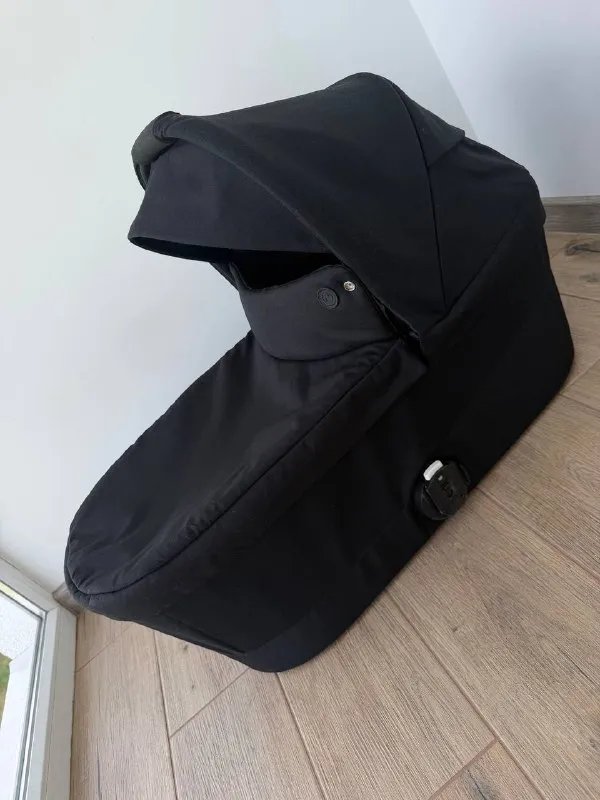 Cybex e-Gazelle S (Moon Black) - Премиум коляска с электроприводом — фото 6