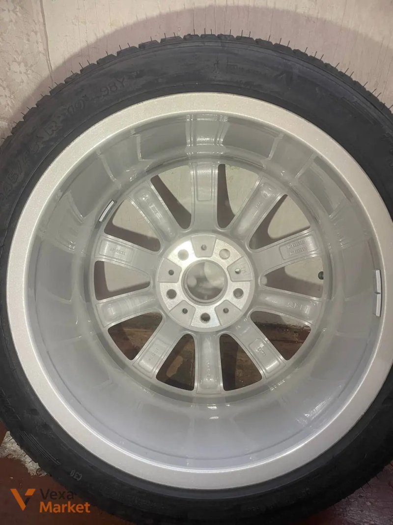 Диск R19 BMW Style 231 з шиною Michelin для BMW 7 серії (E65/E66) — фото 2