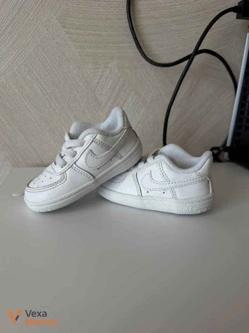 Дитяче взуття Nike, TOMS та Sport — фото 4