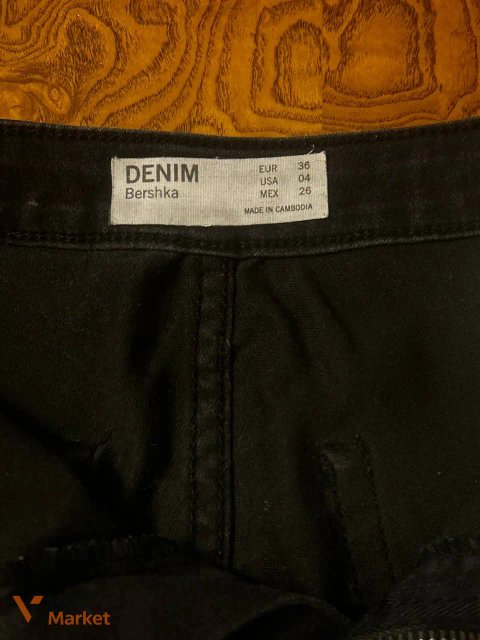 Джинси Bershka чорні жіночі розмір S