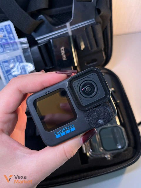 Екшн-камера GoPro Hero 11 з нагрудним кріпленням