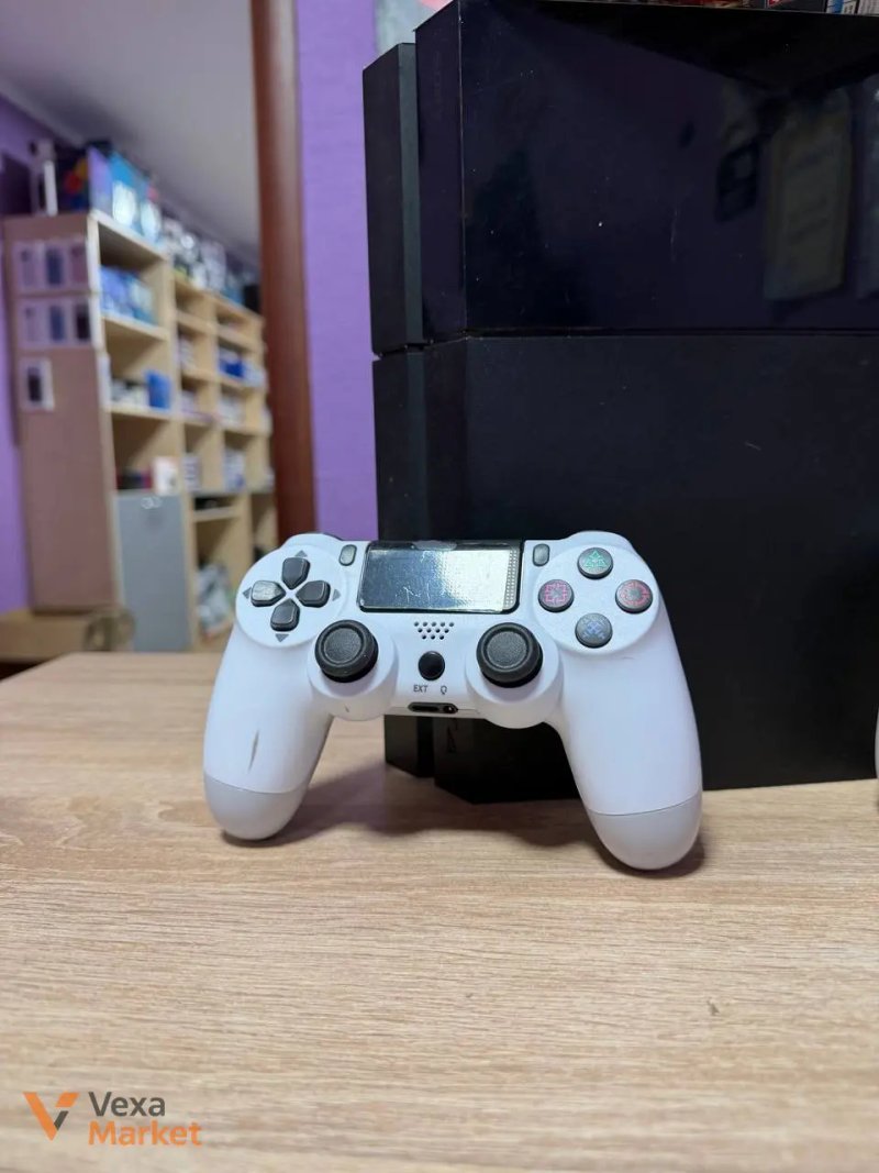 Ігрова приставка Sony PlayStation 4 — фото 2