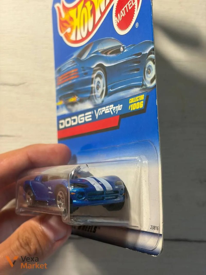 Колекційна модель Hot Wheels Dodge Viper RT/10 1998 — фото 3