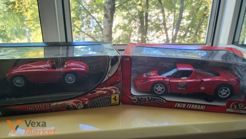 Колекційні моделі автомобілів 1:18 від DUB CITY та Maisto — фото 4