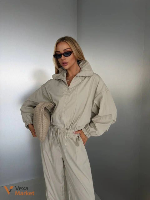 Костюм жіночий oversize бежевий/хакі з плащівки-креш