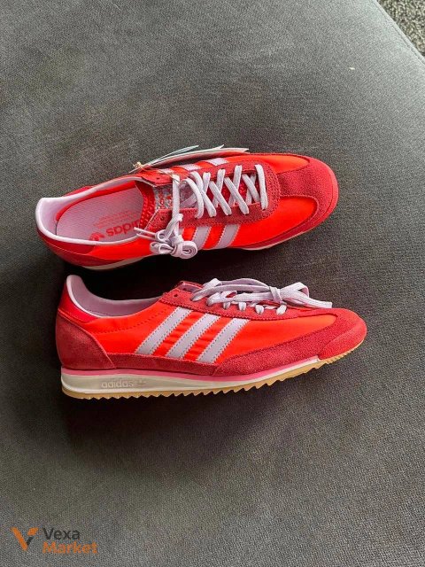 Кросівки Adidas Mika
