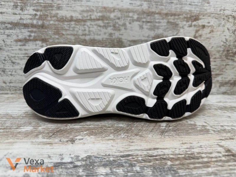 Кросівки Hoka Clifton 10 Black/Gold — фото 3