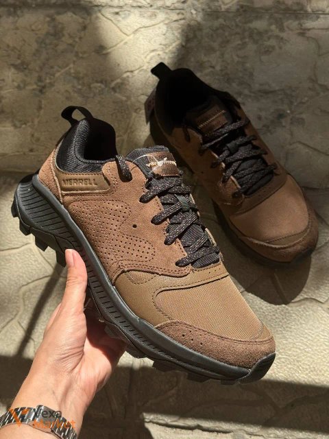 Кросівки Merrell для міста та стежок