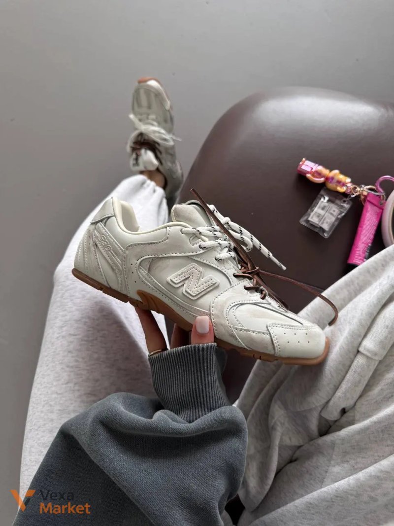 Кросівки New Balance 530 x Miu Miu Dirty White шкіряні — фото 3