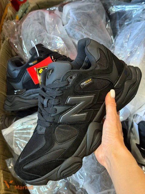 Кросівки New Balance 9060 Triple Black Cordura