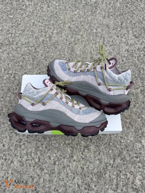 Кросівки Nike Air Max Flyknit Venture 38,5 розмір