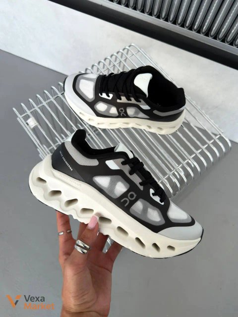 Кросівки On Running Cloudtilt Remix Black/Ivory