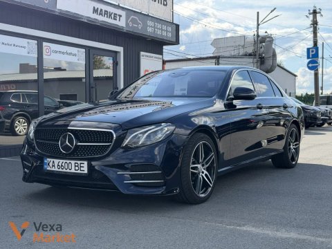 Mercedes-Benz E-Class 2020 Дизель 3.0 л. Синій
