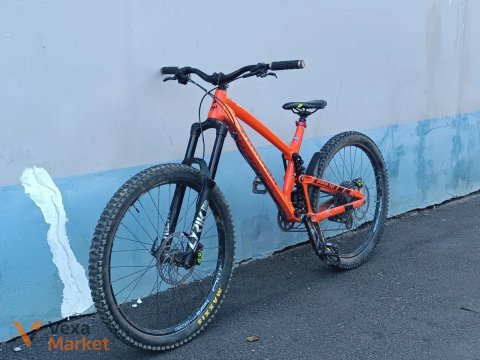 MTB двопідвіс Propain 2018 року, розмір М