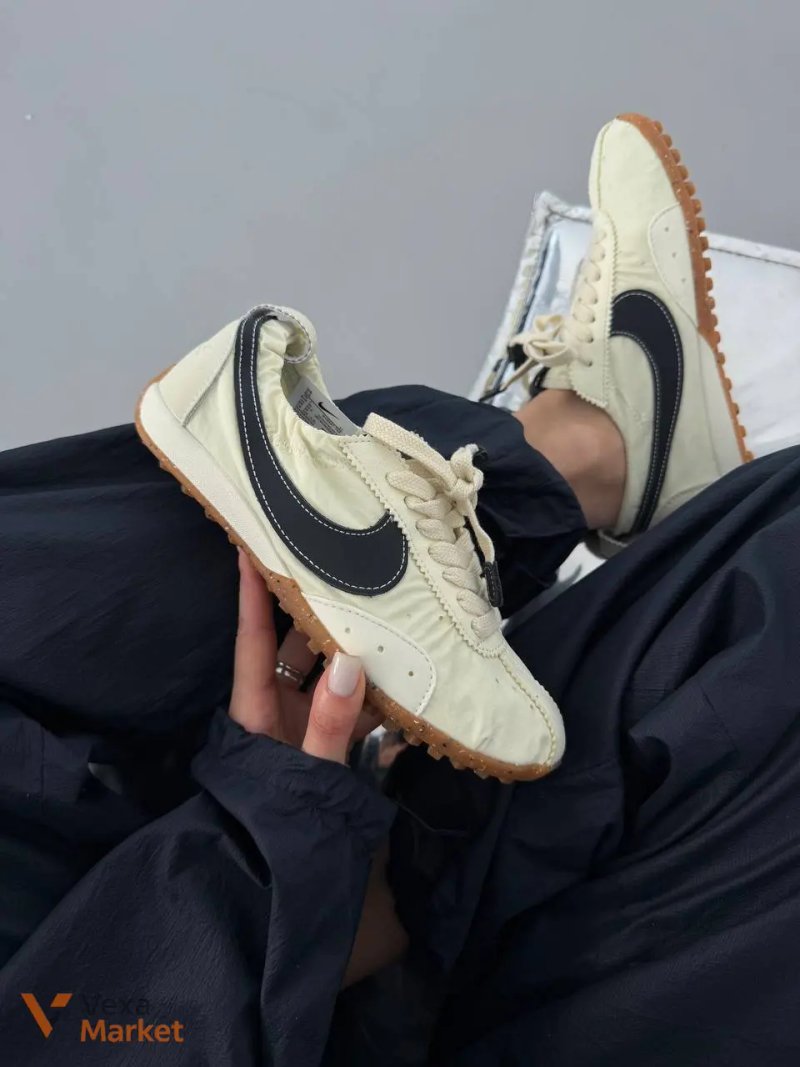 NIKE x JACQUEMUS MOON SHOE CREAM / BLACK — фото 3