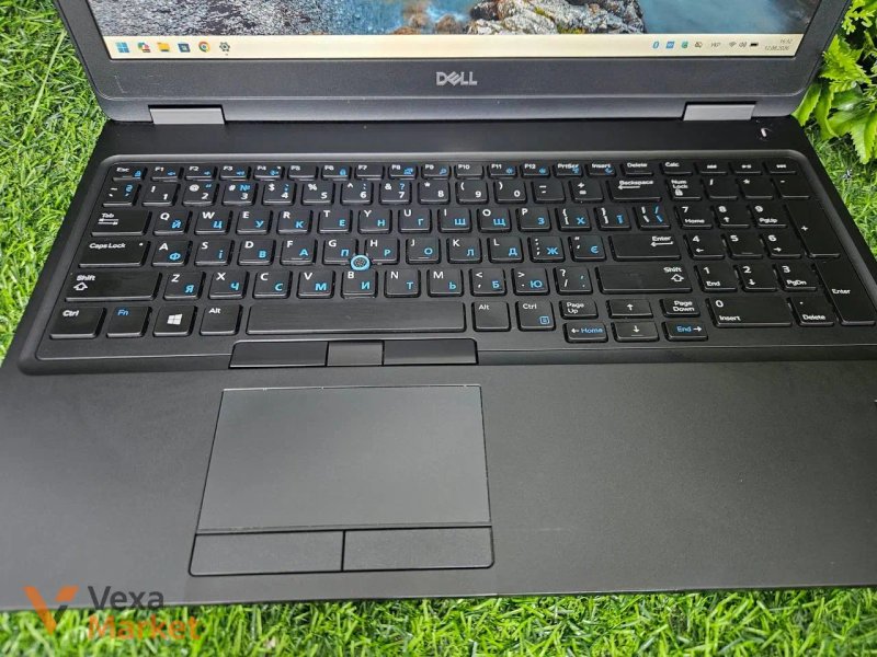 Ноутбук Dell 15.6 Full HD Core i5-8350U 8GB RAM 128GB SSD — фото 3
