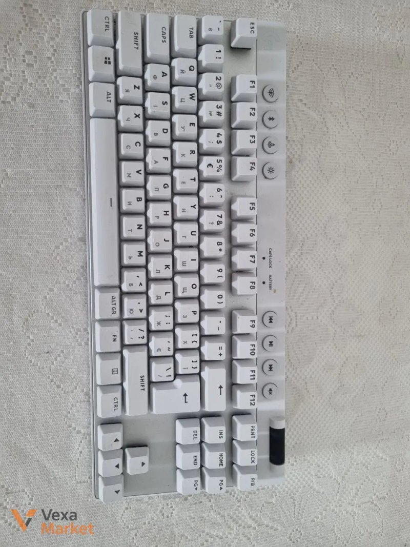 Периферія для ПК: Клавіатура Logitech, Миша, Акустика REAL-EL, Веб-камера, Мікрофон HyperX, Навушники JBL — фото 6