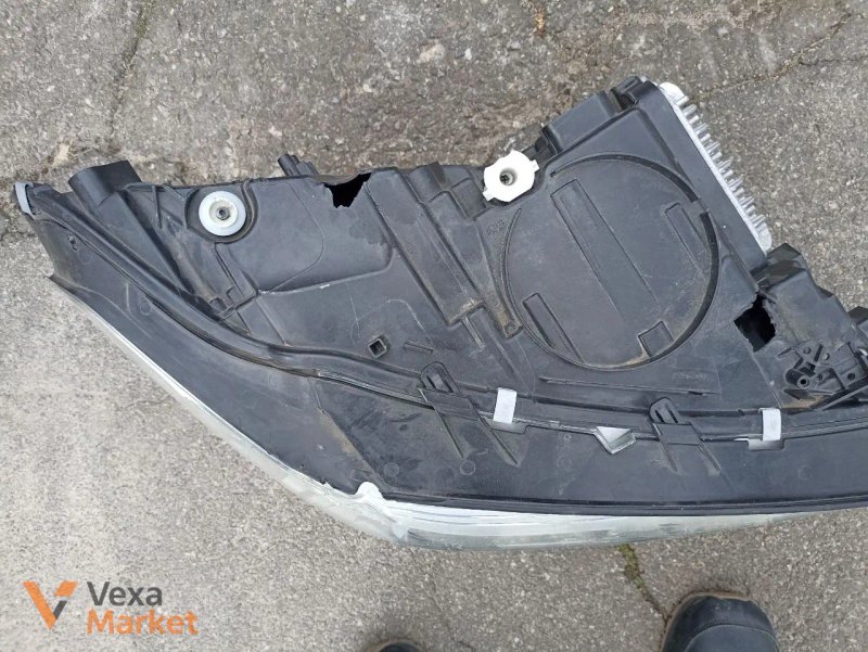 Права LED фара BMW G01 2019 — фото 4